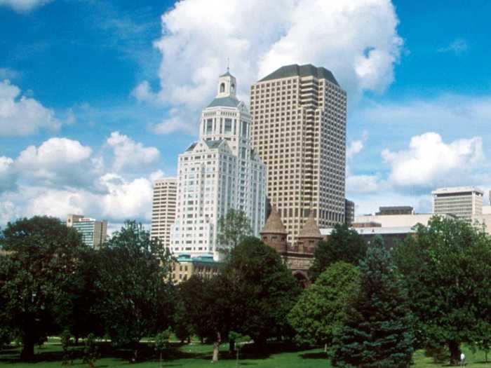 29. City Place I in Hartford, Connecticut, is 535 feet tall.