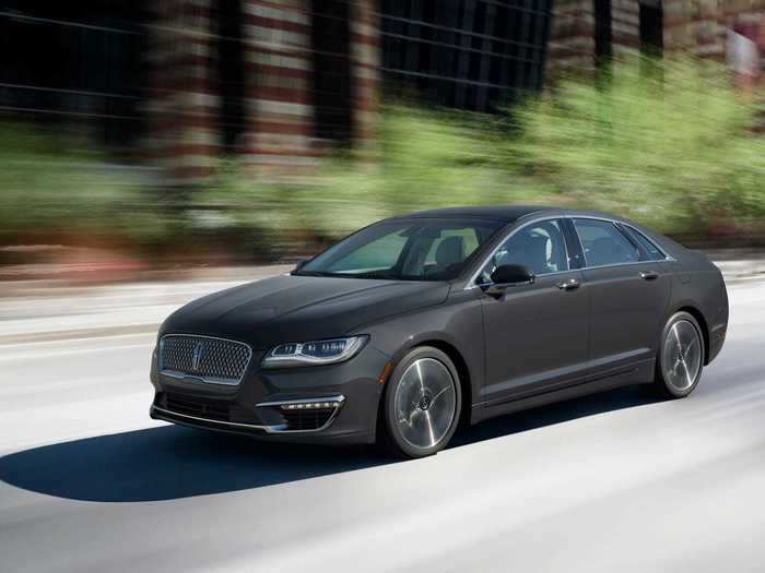 9. Lincoln MKZ: -1.1% price difference