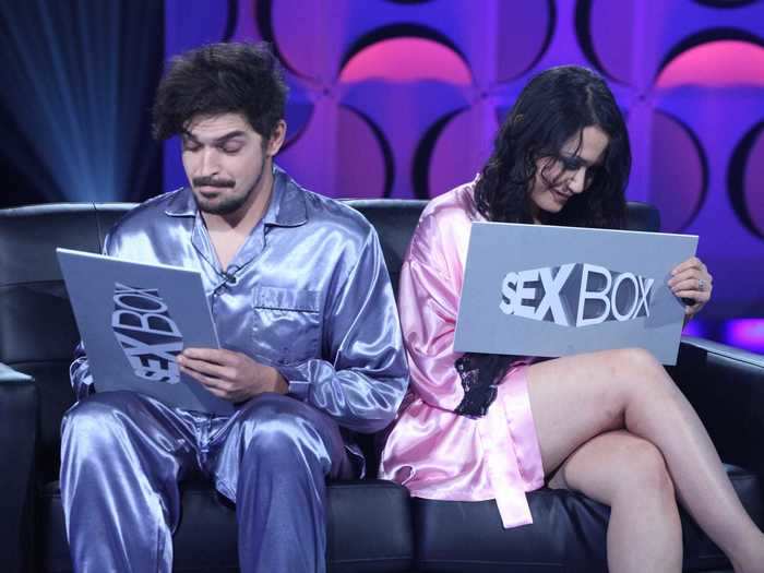 17. "Sex Box" (WE)