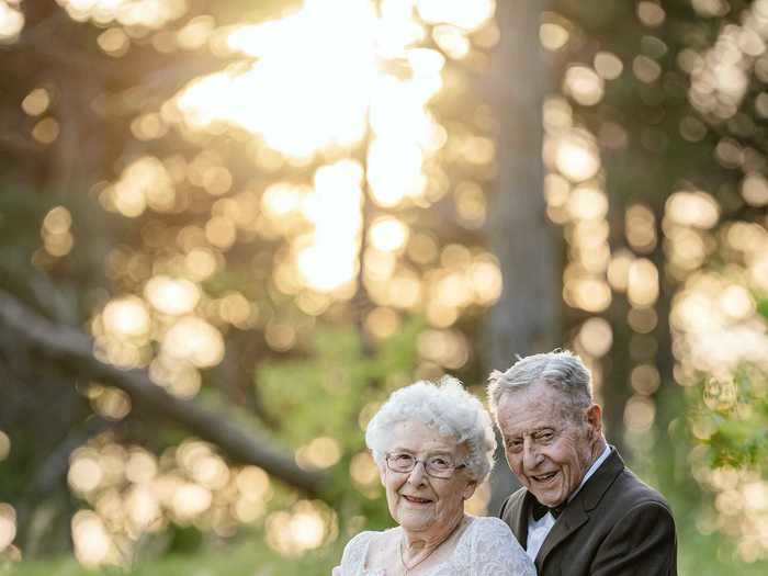 The couple decided to celebrate their 60th wedding anniversary with a photo shoot.