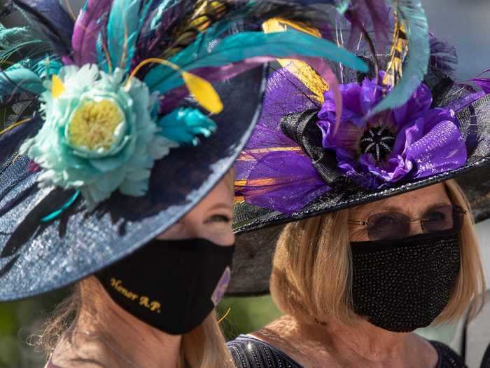 While most fans sported their Derby fashions from home, people still showed up with festive hats.