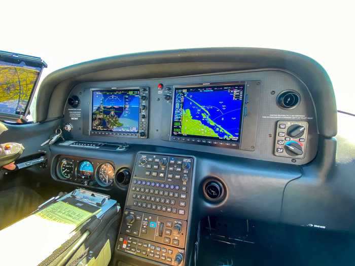 Two high definition screens provide advanced navigation systems with other planes showing up on the moving map to help the pilot avoid them.