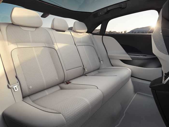 But there is an executive seat package coming, which will let the rear seats recline up to 45 degrees.