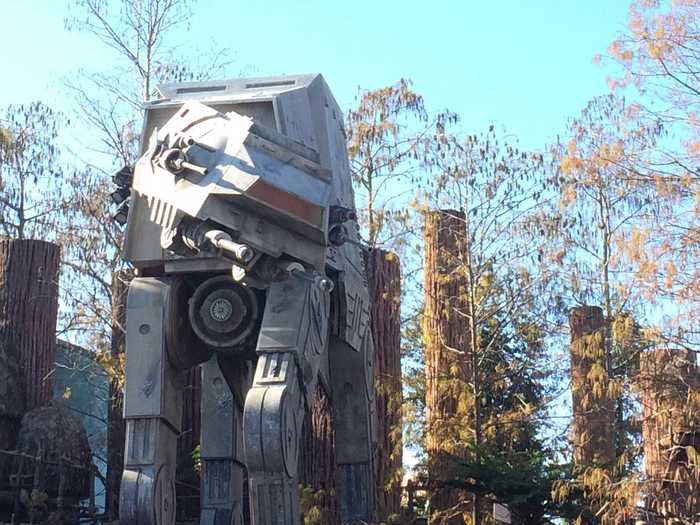 Some famous actors reprised their roles for Star Tours.