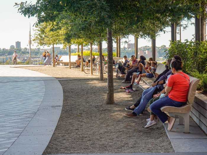 At around 4 p.m. Hudson Yards was full of visitors ...