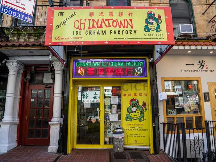 Next, I stopped by the famous Chinatown Ice Cream Factory, a neighborhood landmark.