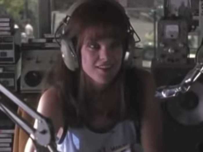 Pauley Perrette had a short appearance as passionate radio DJ Alice Wisdom.