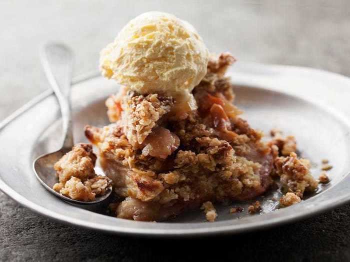 Crisp and cobbler desserts can also be made in a slow cooker.