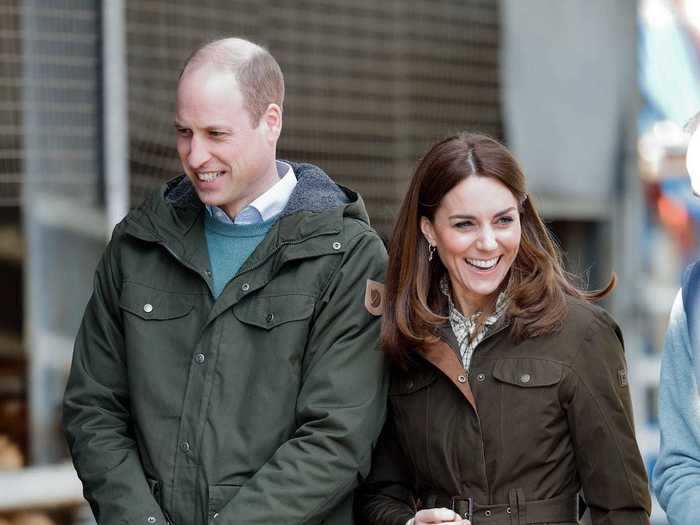 In one of her last public engagements before the pandemic, Middleton opted for a casual, chic outfit that embodies the fall season.