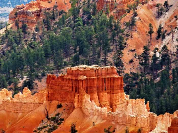 UTAH: Get inspired at Inspiration Point in Bryce Canyon National Park.