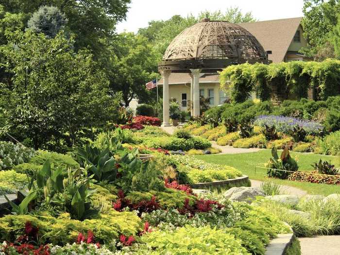 NEBRASKA: Go for a stroll through the Sunken Gardens in Lincoln.