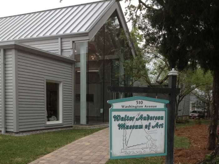 MISSISSIPPI: Expand your mind at the Walter Anderson Museum of Art in Ocean Springs.