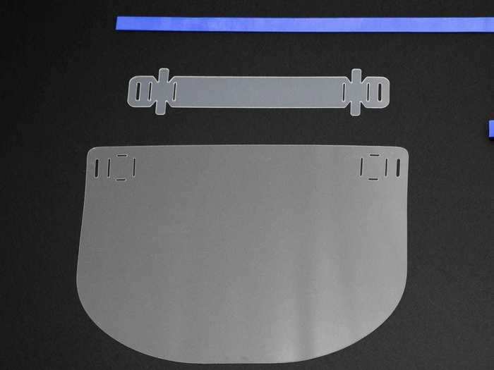 The shield is made up of three parts: the visor, the headband, and the silicone head strap.