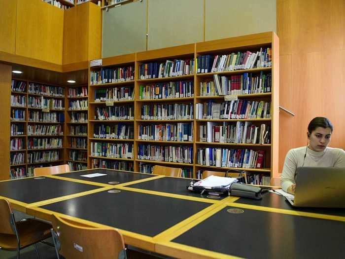 Voters in St. Louis, Missouri can show up to their local libraries on Election Day.