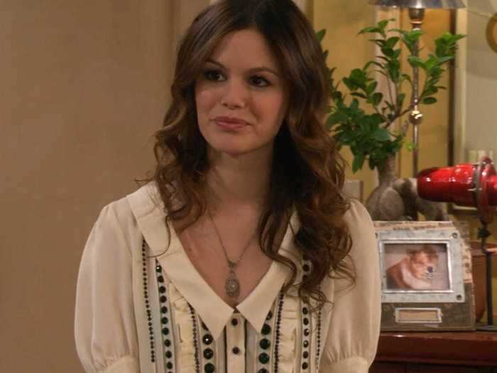 Rachel Bilson had a recurring role as Cindy, the roommate of Ted