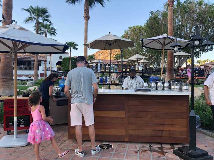 La Quinta Palm Springs bar