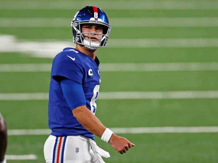 SIT: Daniel Jones, QB