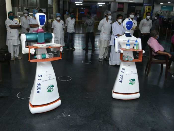 Mitra isn’t alone. In Gujarat’s SMIMER Hospital, robot nurses are helping out serving food, giving out medicine and other knick-knacks that COVID-19 patients may require.