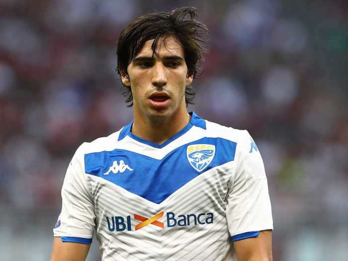 1: Sandro Tonali – Brescia to AC Milan