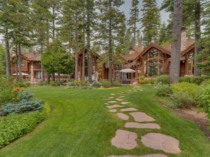 A luxurious mountain estate that sits on 3.3 acres on the shores of Lake Tahoe, one of California