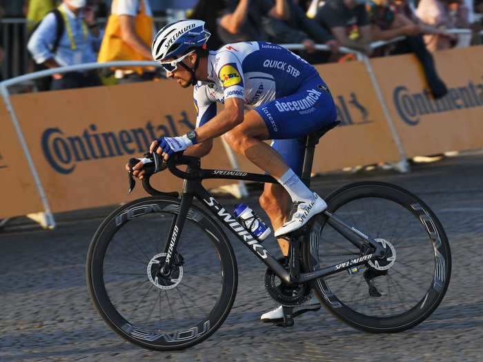 17. Deceuninck-Quick Step/Specialized