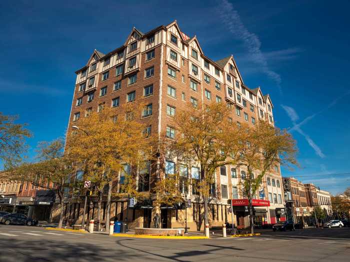 SOUTH DAKOTA: Hotel Alex Johnson, Rapid City