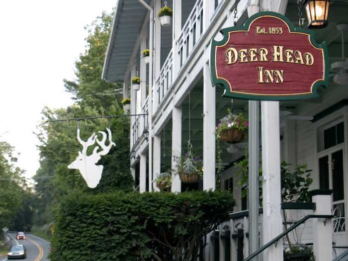 PENNSYLVANIA: Deer Head Inn, Poconos