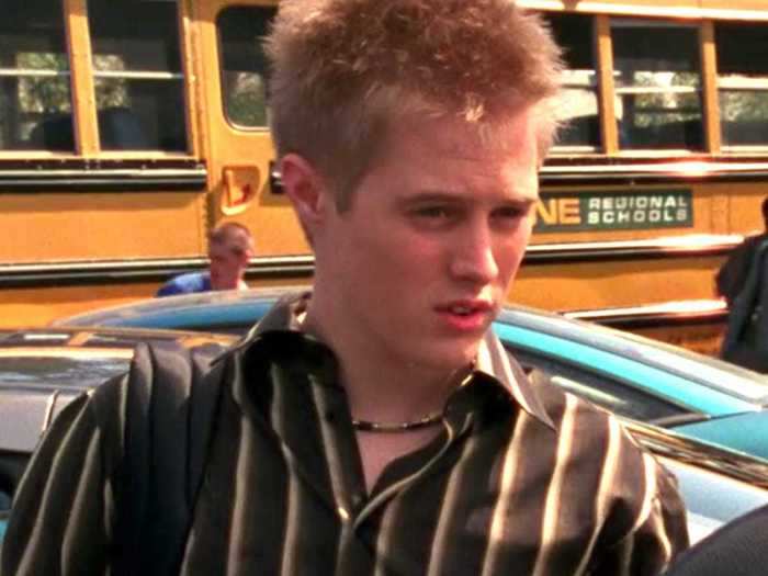 Lucas Grabeel, best known for his role in the "High School Musical" movies, had a small part on two episodes.