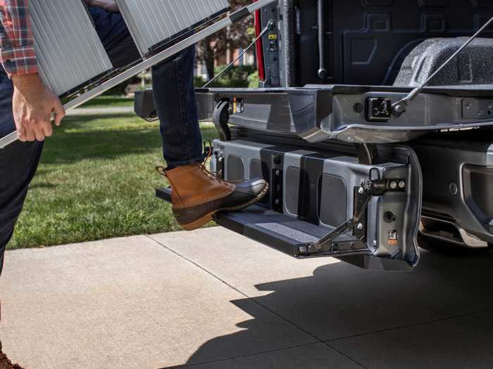 The tailgate has a weight capacity of 375 pounds.