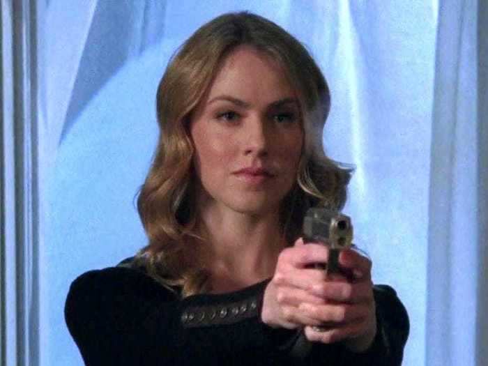 Amanda Schull played both Sara Kay Evans, Clay