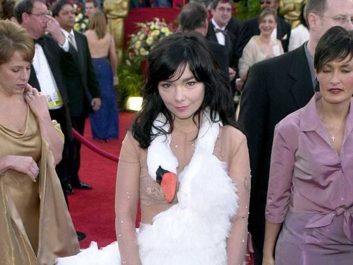 Icelandic singer Björk stunned at the 2001 Academy Awards when she wore a faux swan wrapped around her neck.