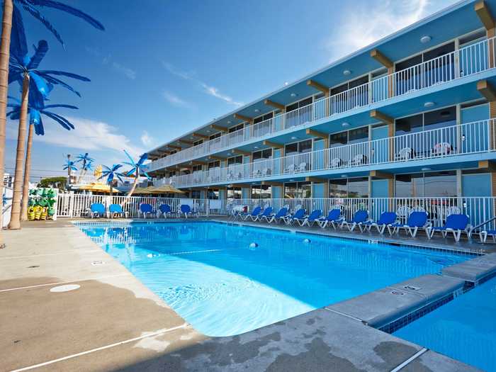 Blue Palms Resort – Wildwood