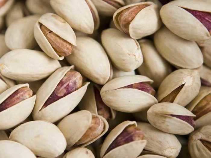 You can still see traces of the pinkish-red bloom on the meat of the pistachio after it has been picked and dried.