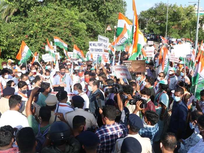 In Goa, the Congress on Monday held a protest at Raj Bhavan against the three farm bills and asked the government to withdraw these “anti-farmer” laws.