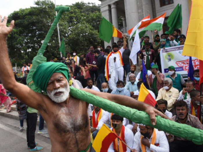 Demonstrations were also held in Chennai, Coimbatore, Madurai, Tiruchirappalli and Tirunelveli, among other places.