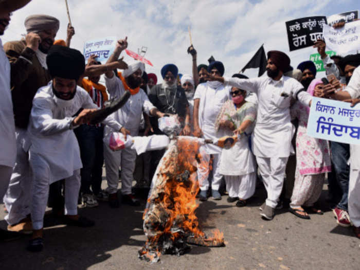 For almost a month now, the farmers in Punjab have been protesting against the new laws, which are meant to deregulate the sale of their crops.