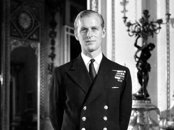 This is what Prince Philip looked like after the official announcement of his engagement to Elizabeth in 1947.