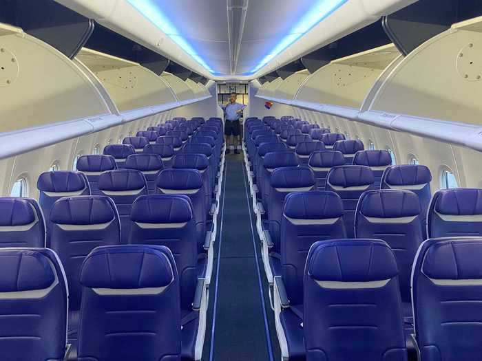 Keep in mind, a 737 seats six people across one row separated by an aisle.