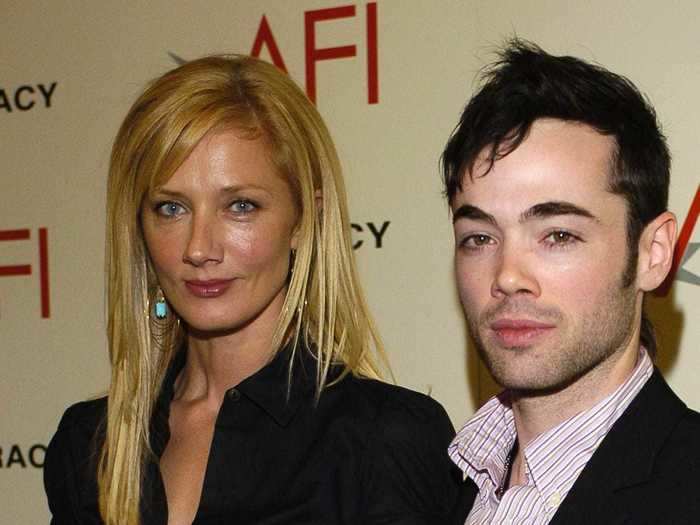 Joely Richardson and John Hensley were rumored to be dating while portraying mother and son on "Nip/Tuck."