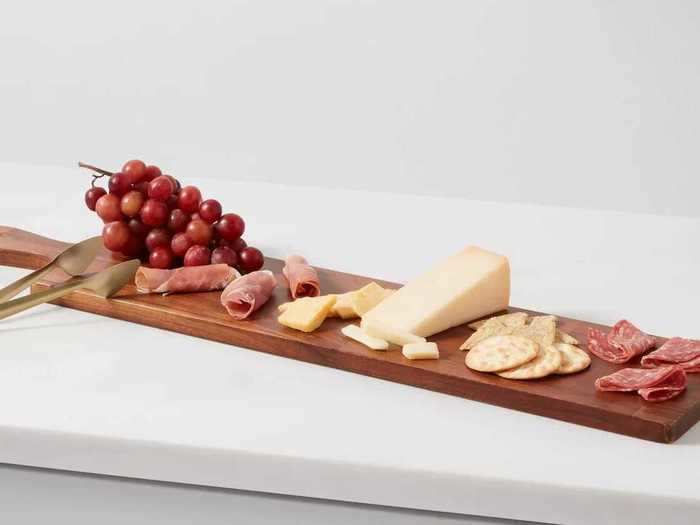 This board can be the star of a pretty snack display.