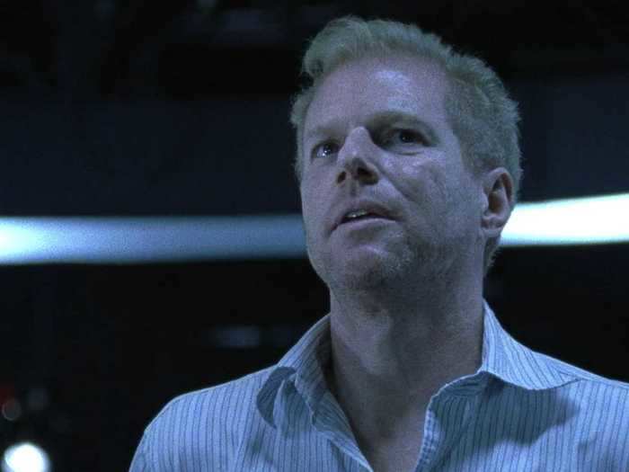 Noah Emmerich played the brief, but important role of Dr. Edwin Jenner at the CDC in season one.