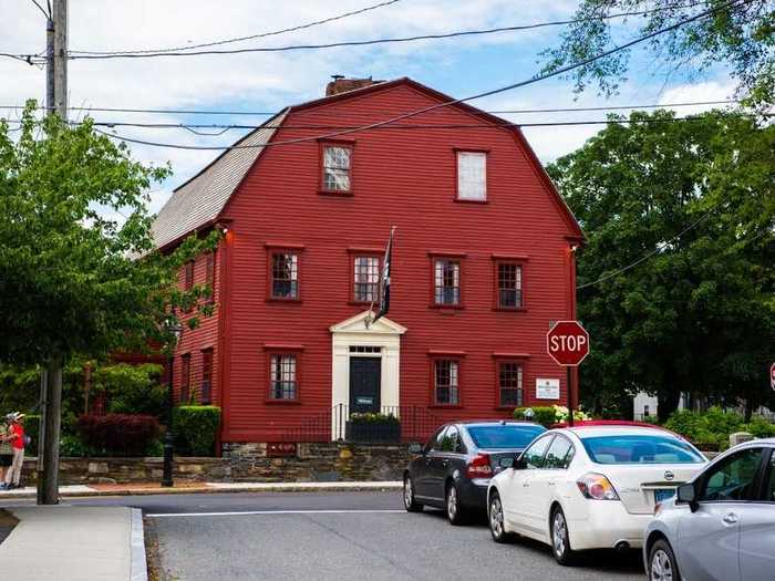 RHODE ISLAND: White Horse Tavern, Newport