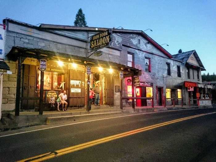 CALIFORNIA: Iron Door Saloon, Groveland