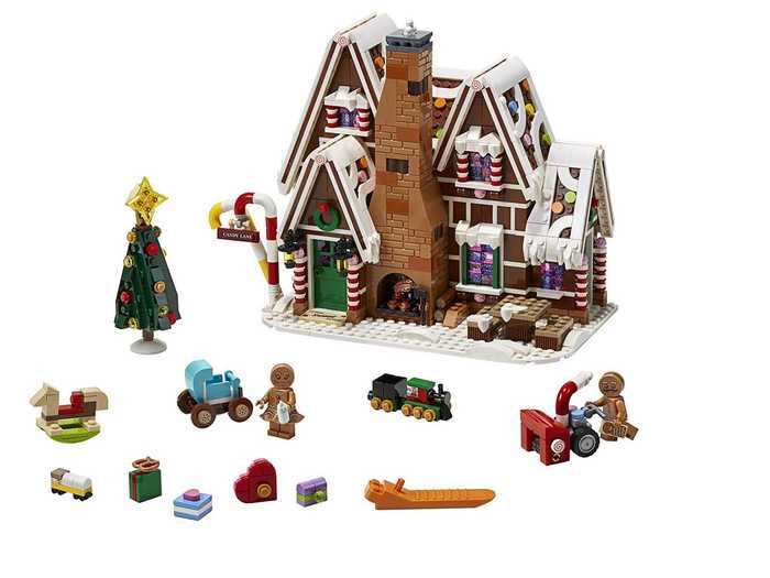 18. Lego Creator Expert Gingerbread House