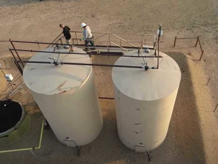 At the oil fields, Chris smothers his daughters with a blanket, before dropping their bodies into two separate oil tanks.