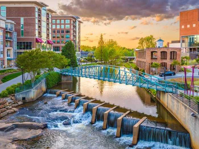 Greenville, South Carolina, is known for its photogenic and bustling downtown, which boasts the stunning Blue Ridge Mountain as its backdrop.