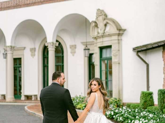 They got married at the Westchester Country Club in New York.