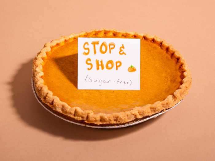 We also tried the sugar-free pumpkin pie from Stop & Shop.