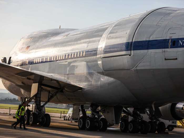 Once airborne, this door at the back of the fuselage opens for an unobstructed line of sight.