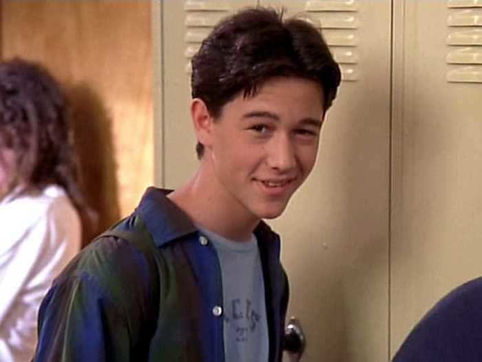 Joseph Gordon-Levitt played new kid Cameron James.